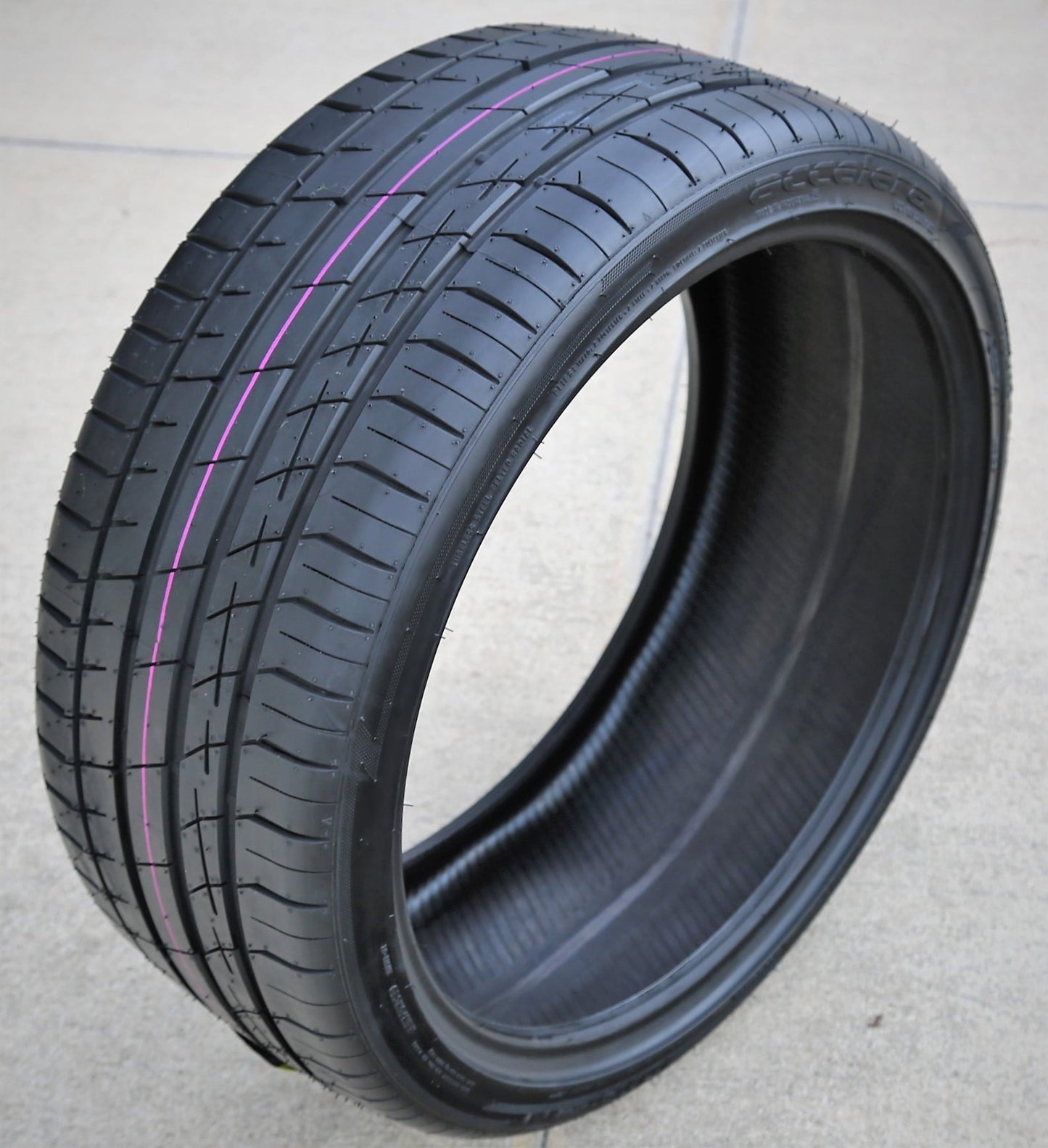 A set of 4 (quad) 285/35R21 ZR 105Y XL A/S performance tires
